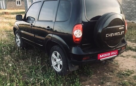 Chevrolet Niva I рестайлинг, 2015 год, 615 000 рублей, 4 фотография