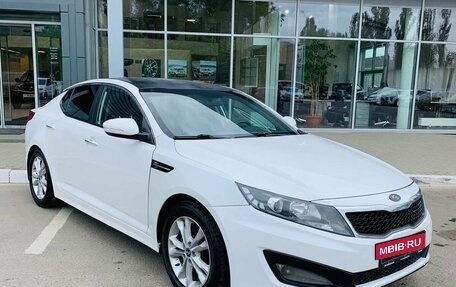 KIA K5 I рестайлинг, 2011 год, 995 000 рублей, 3 фотография