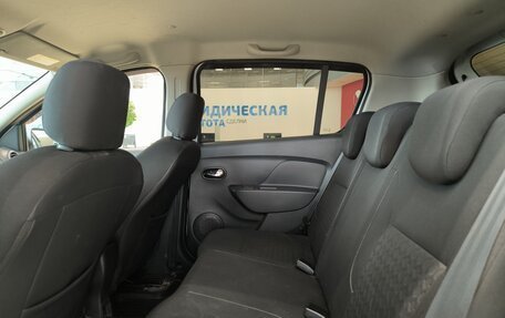 Renault Sandero II рестайлинг, 2014 год, 830 000 рублей, 12 фотография
