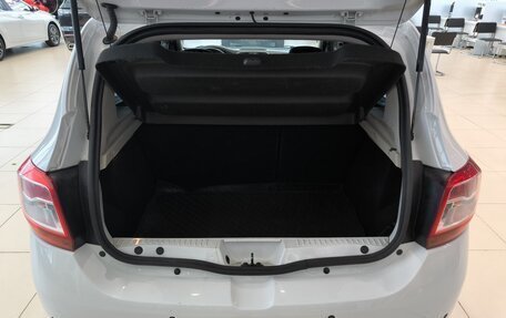 Renault Sandero II рестайлинг, 2014 год, 830 000 рублей, 10 фотография