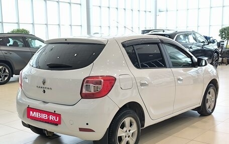 Renault Sandero II рестайлинг, 2014 год, 830 000 рублей, 5 фотография
