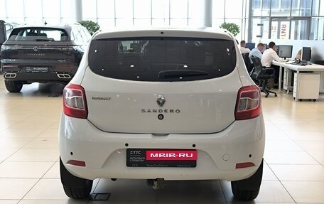 Renault Sandero II рестайлинг, 2014 год, 830 000 рублей, 6 фотография