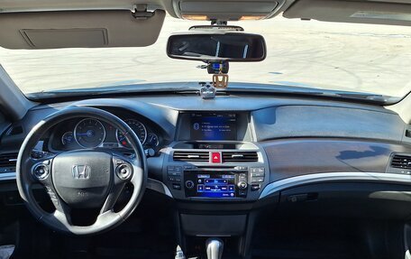 Honda Crosstour I рестайлинг, 2013 год, 1 800 000 рублей, 2 фотография