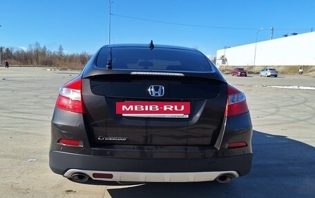 Honda Crosstour I рестайлинг, 2013 год, 1 800 000 рублей, 8 фотография