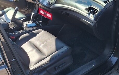 Honda Crosstour I рестайлинг, 2013 год, 1 800 000 рублей, 18 фотография