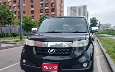 Toyota bB II рестайлинг, 2014 год, 1 100 000 рублей, 3 фотография
