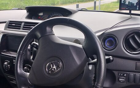 Toyota bB II рестайлинг, 2014 год, 1 100 000 рублей, 8 фотография