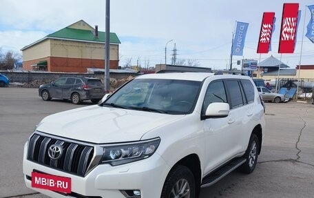 Toyota Land Cruiser Prado 150 рестайлинг 2, 2019 год, 5 208 500 рублей, 8 фотография