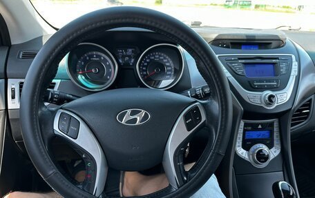 Hyundai Avante, 2011 год, 1 070 000 рублей, 8 фотография