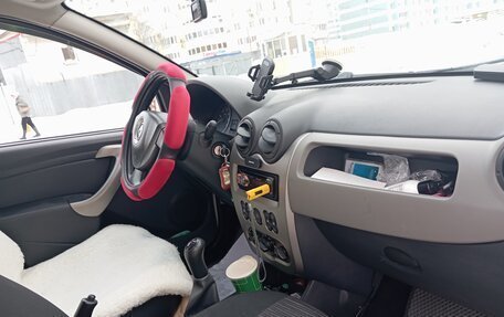 Renault Sandero I, 2012 год, 670 000 рублей, 4 фотография