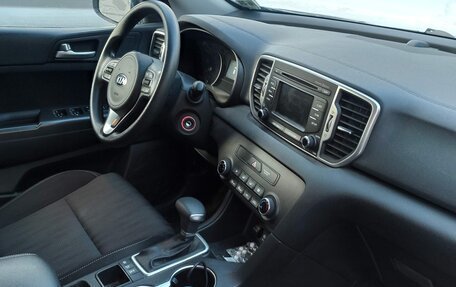 KIA Sportage IV рестайлинг, 2018 год, 2 150 000 рублей, 4 фотография