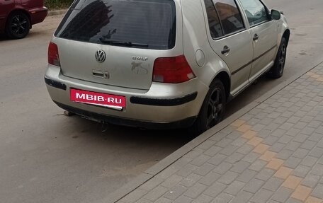 Volkswagen Golf IV, 1998 год, 120 000 рублей, 3 фотография