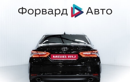 Toyota Camry, 2019 год, 3 250 000 рублей, 6 фотография