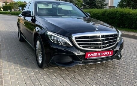 Mercedes-Benz C-Класс, 2016 год, 3 000 000 рублей, 24 фотография