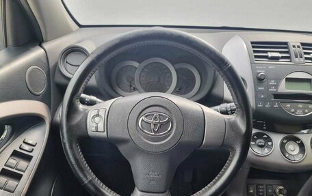 Toyota RAV4, 2006 год, 1 020 000 рублей, 12 фотография