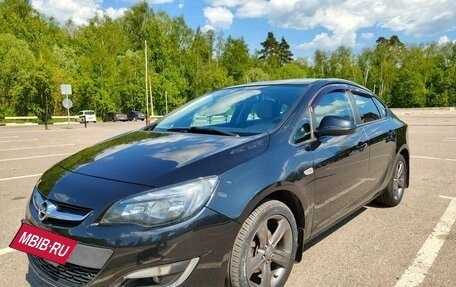 Opel Astra J, 2013 год, 850 000 рублей, 3 фотография