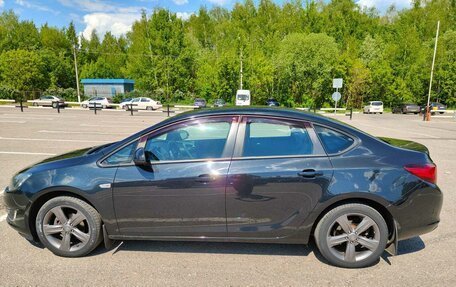 Opel Astra J, 2013 год, 850 000 рублей, 8 фотография