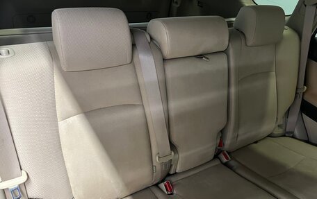 Toyota Land Cruiser Prado 150 рестайлинг 2, 2013 год, 2 695 000 рублей, 13 фотография