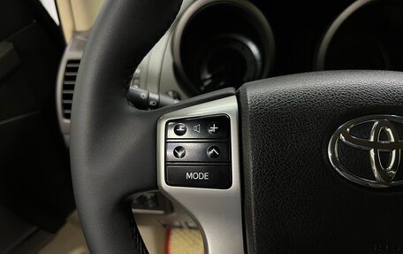 Toyota Land Cruiser Prado 150 рестайлинг 2, 2013 год, 2 695 000 рублей, 20 фотография