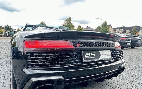 Audi R8, 2022 год, 15 600 000 рублей, 5 фотография