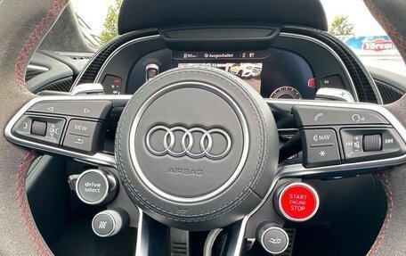Audi R8, 2022 год, 15 600 000 рублей, 12 фотография