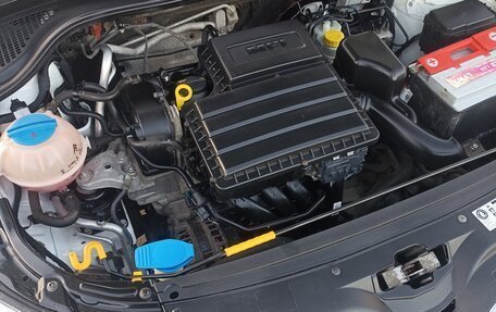 Skoda Rapid I, 2017 год, 980 000 рублей, 6 фотография