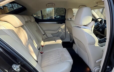 Skoda Superb III рестайлинг, 2017 год, 2 600 000 рублей, 10 фотография