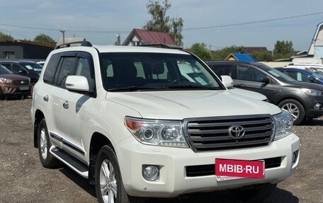 Toyota Land Cruiser 200, 2014 год, 3 800 000 рублей, 2 фотография
