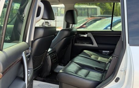 Toyota Land Cruiser 200, 2014 год, 3 800 000 рублей, 9 фотография