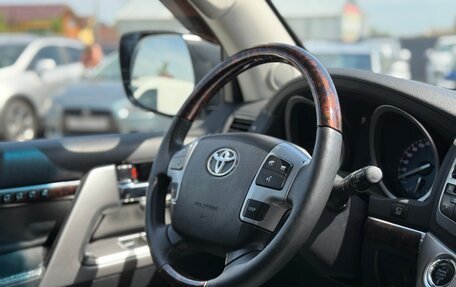 Toyota Land Cruiser 200, 2014 год, 3 800 000 рублей, 34 фотография