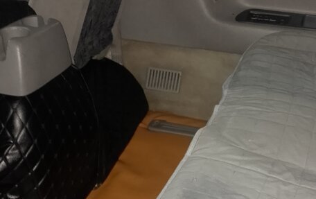 Mazda Bongo Friendee i рестайлинг, 2003 год, 620 000 рублей, 6 фотография