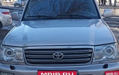 Toyota Land Cruiser 100 рестайлинг 2, 2005 год, 2 150 000 рублей, 1 фотография