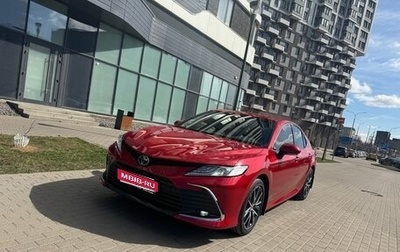 Toyota Camry, 2021 год, 3 490 000 рублей, 1 фотография