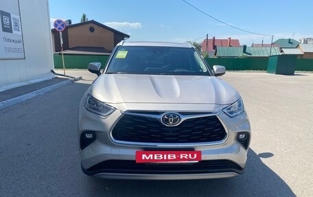 Toyota Highlander, 2025 год, 6 000 000 рублей, 7 фотография