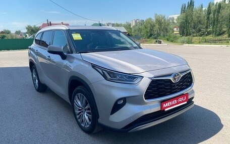 Toyota Highlander, 2025 год, 6 000 000 рублей, 6 фотография