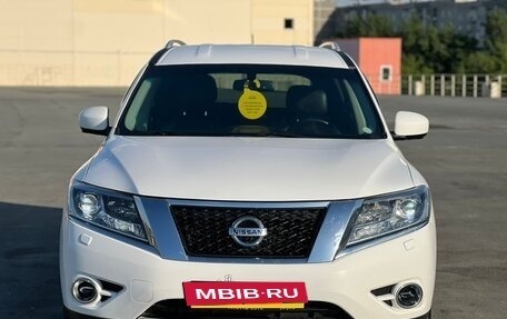 Nissan Pathfinder, 2014 год, 1 775 000 рублей, 2 фотография