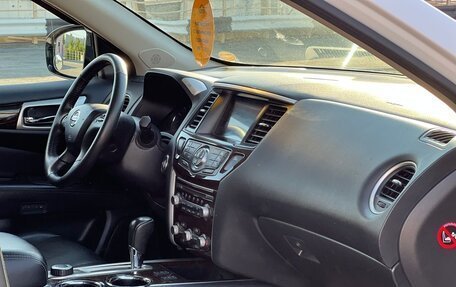 Nissan Pathfinder, 2014 год, 1 775 000 рублей, 16 фотография