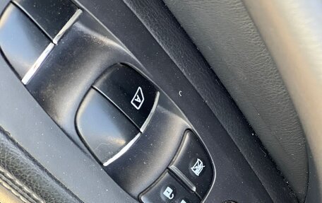 Nissan Pathfinder, 2014 год, 1 775 000 рублей, 19 фотография