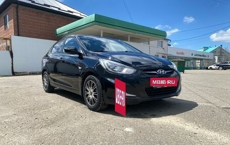 Hyundai Solaris II рестайлинг, 2014 год, 999 999 рублей, 2 фотография