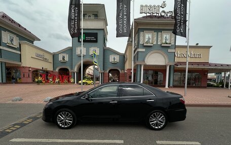 Toyota Camry, 2017 год, 2 250 000 рублей, 4 фотография