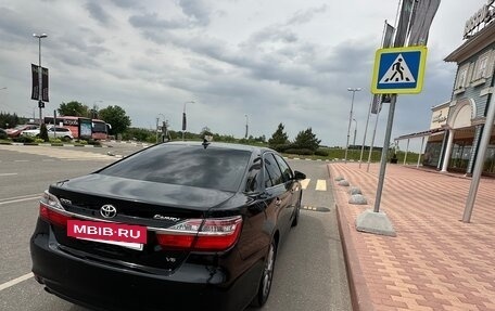 Toyota Camry, 2017 год, 2 250 000 рублей, 7 фотография