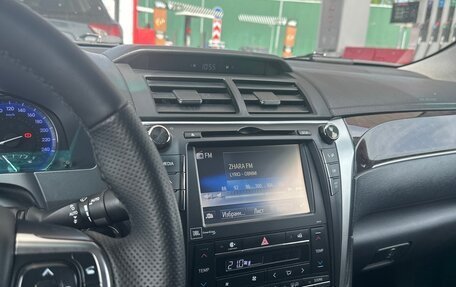 Toyota Camry, 2017 год, 2 250 000 рублей, 25 фотография