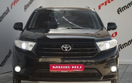 Toyota Highlander III, 2011 год, 2 150 000 рублей, 6 фотография