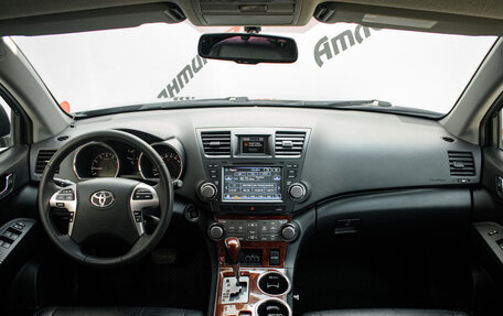 Toyota Highlander III, 2011 год, 2 150 000 рублей, 16 фотография