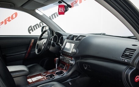 Toyota Highlander III, 2011 год, 2 150 000 рублей, 23 фотография