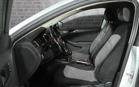 Volkswagen Jetta VI, 2017 год, 1 298 000 рублей, 9 фотография