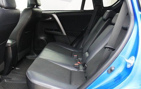Toyota RAV4, 2016 год, 2 399 000 рублей, 23 фотография