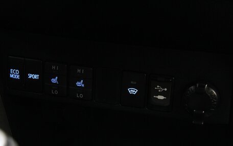 Toyota RAV4, 2016 год, 2 399 000 рублей, 18 фотография