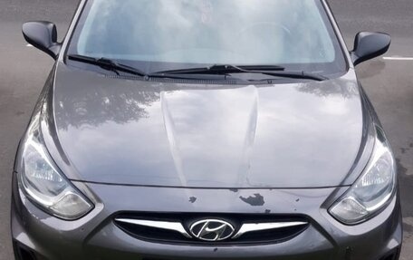 Hyundai Solaris II рестайлинг, 2013 год, 805 000 рублей, 2 фотография