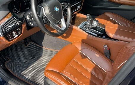 BMW 5 серия, 2019 год, 3 900 000 рублей, 6 фотография
